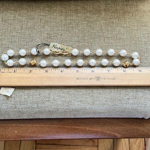Napier collectible Pearl and gold know necklace from a smoke and pet free home.
